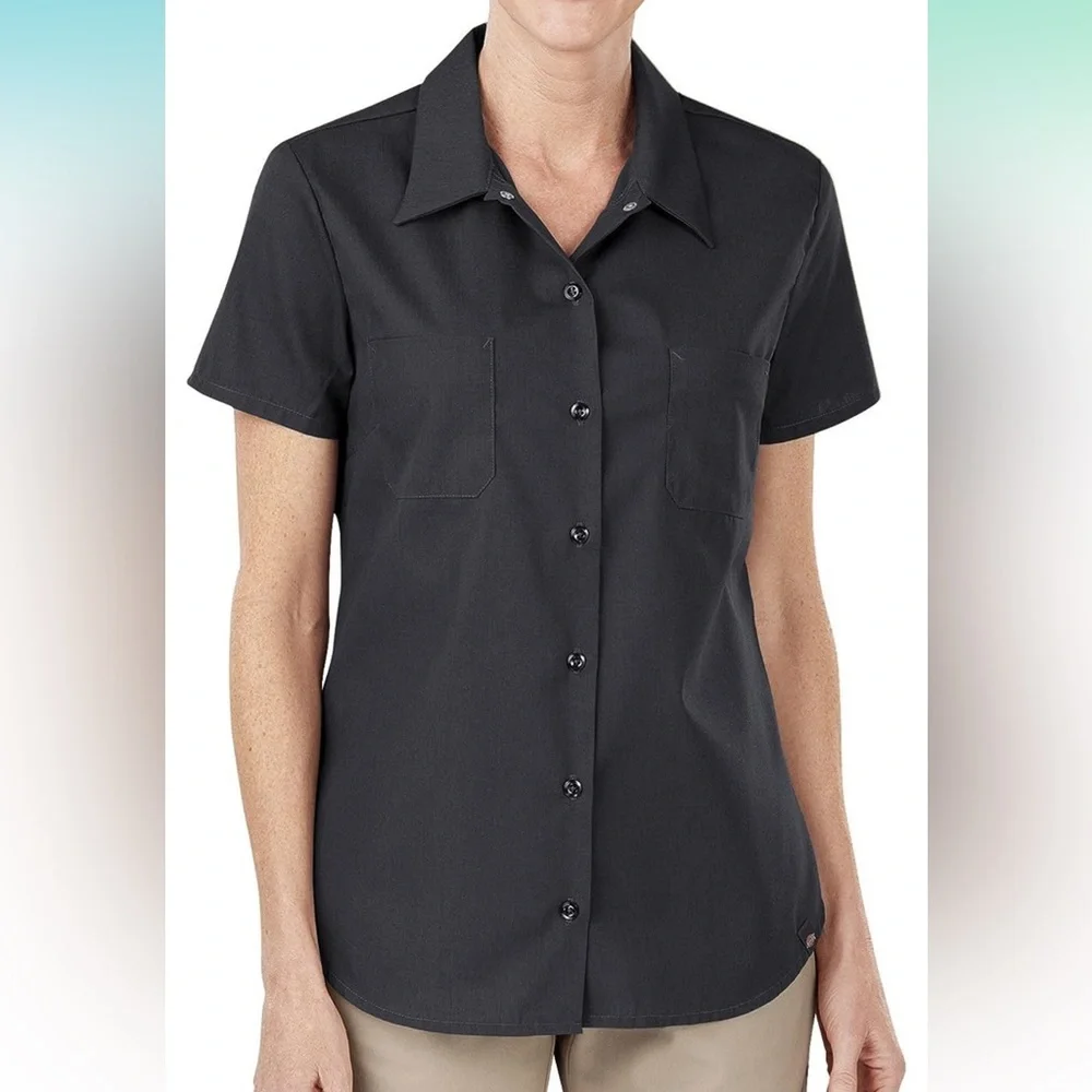 Dickies Short Sleeve Women’s Button up Shirt - Picture 1 of 2